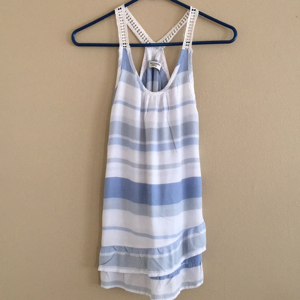 Abercrombie top size 15/16